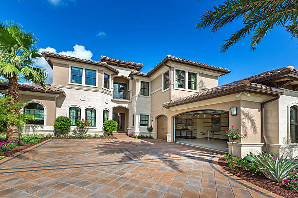 Commercial Driveway Pavers in Apollo Beach, FL